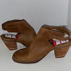 Cole haan heeled sandal and or ankle bootie new with tags
